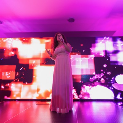 lutons-best-stage-video-wall-lighting